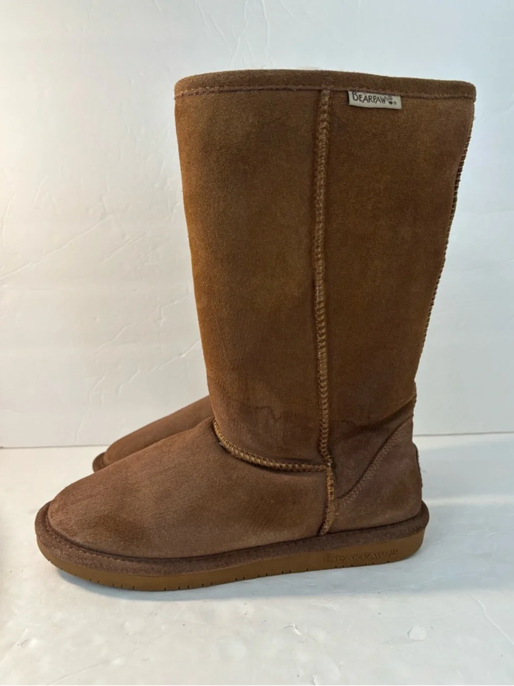 BEARPAW Emma Brown Suede Boots Size 9